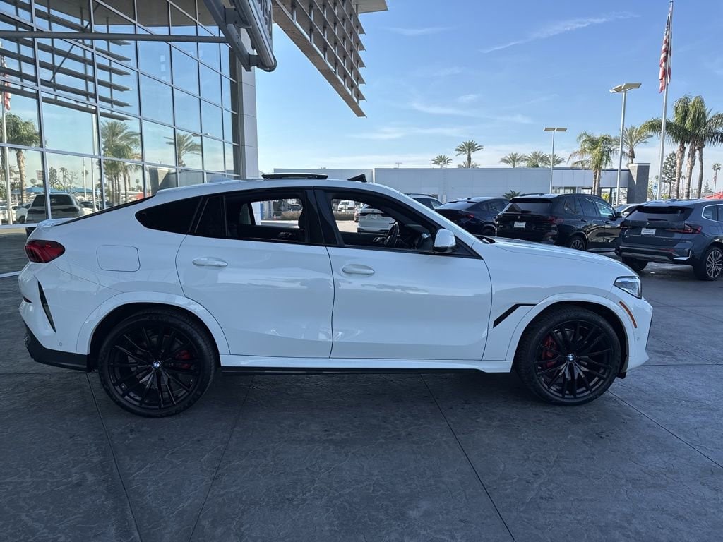 2023 BMW X6 xDrive40i photo 2