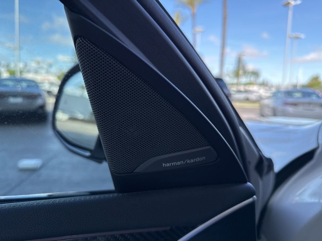 2023 BMW X4 M40i photo 6