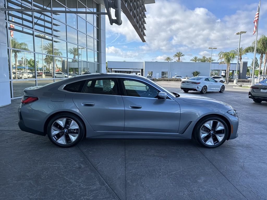 2025 BMW i4 eDrive40 photo 3