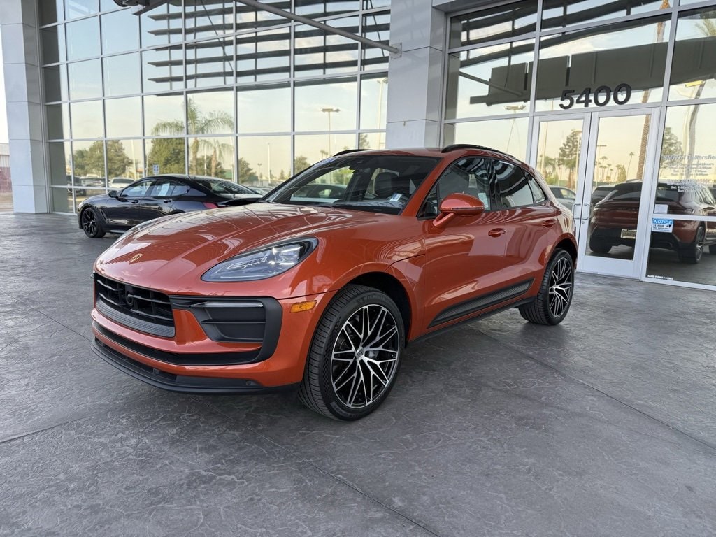 2023 Porsche Macan