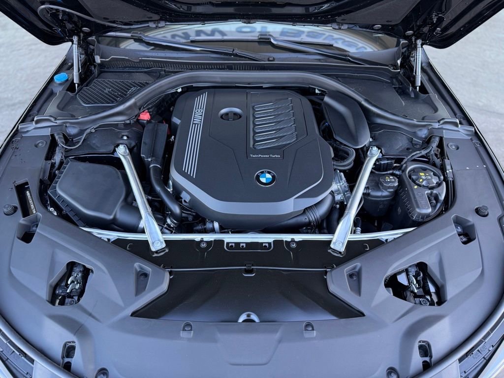 2026 BMW 8 Series 840i - Photo 24