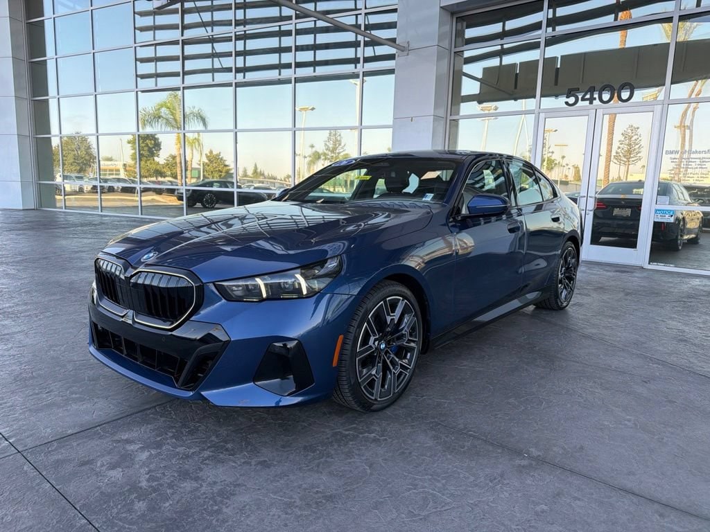 2026 BMW 530i Sedan 