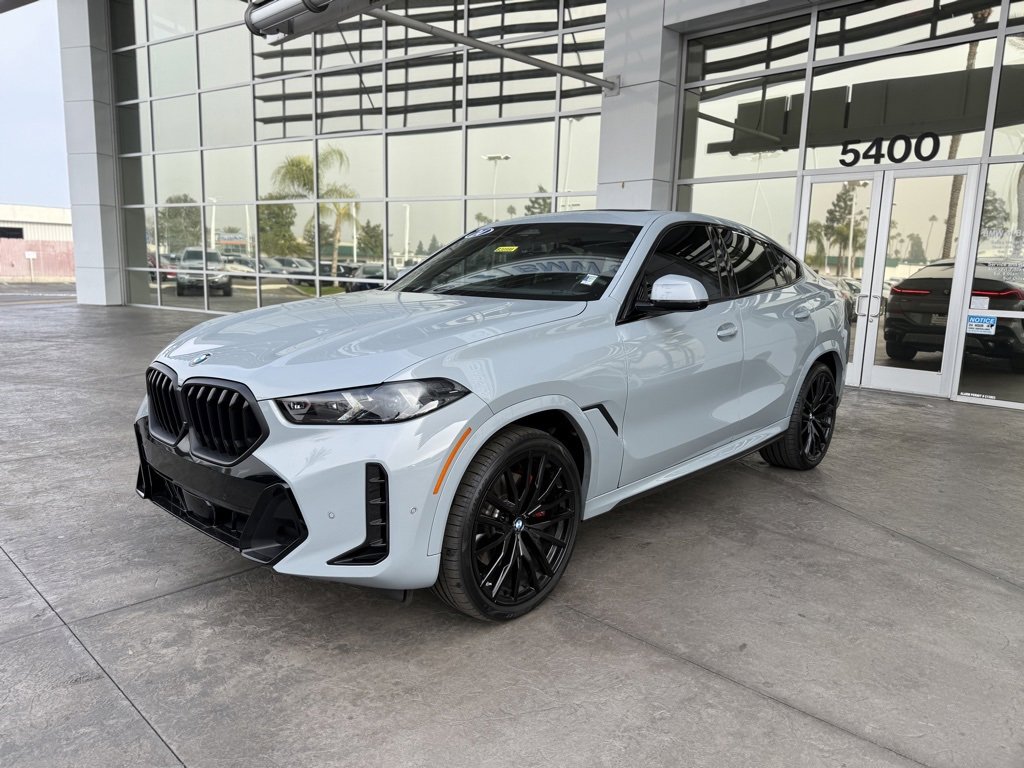 2024 BMW X6 SUV 