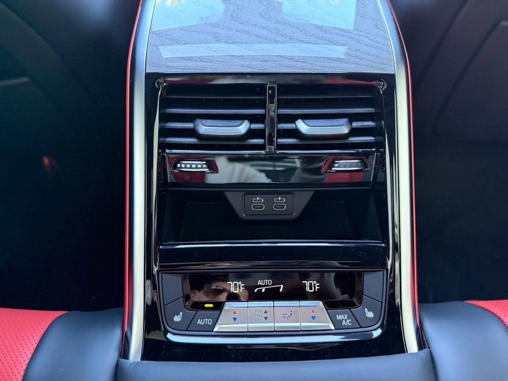 2026 BMW 8 Series 840i - Photo 15