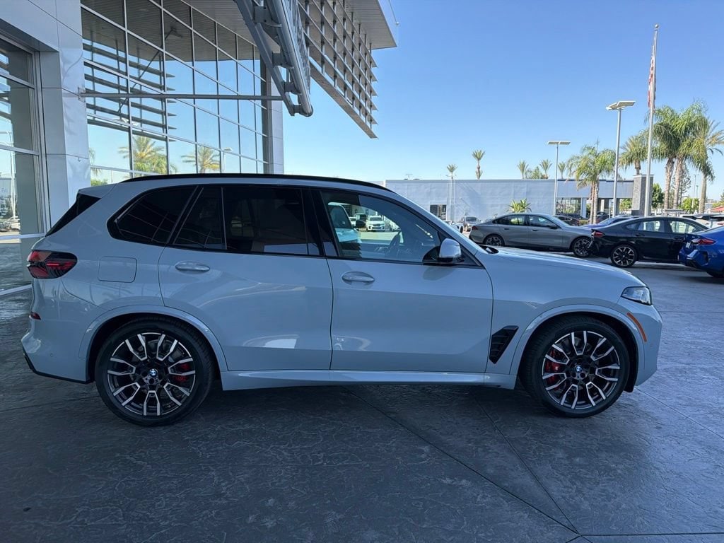 New 2026 BMW X5 xDrive50e SUV