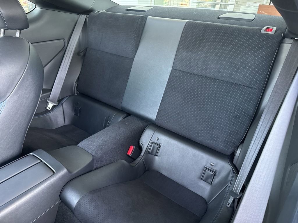 2025 Subaru BRZ tS - Photo 10