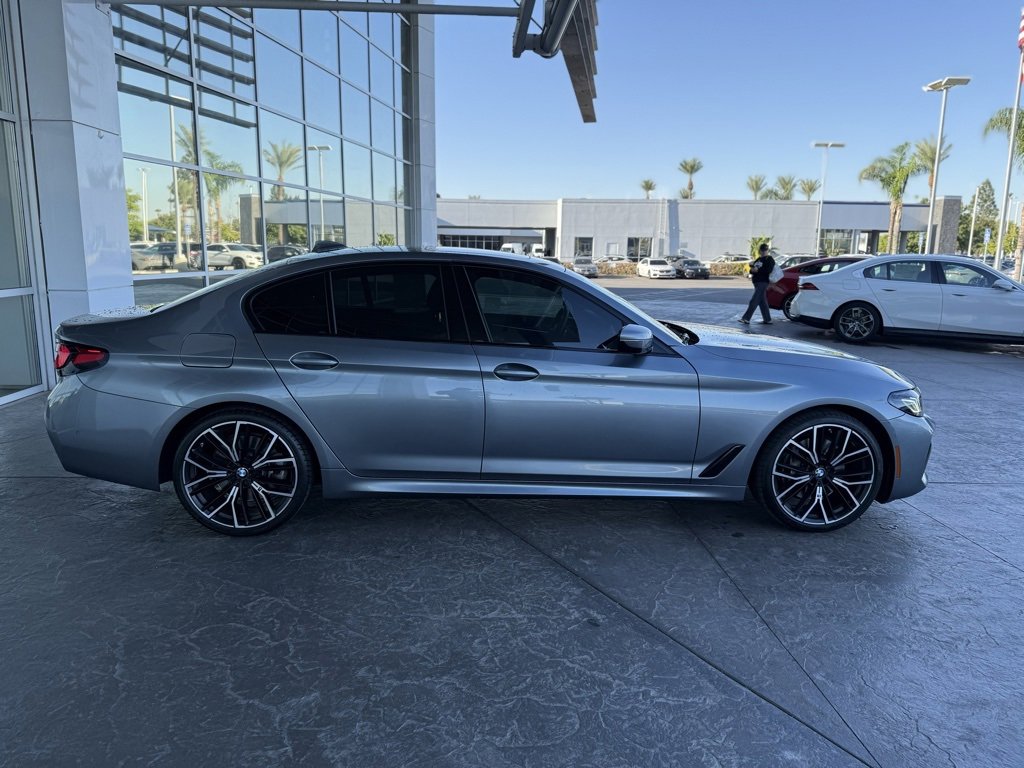 2022 Bmw 540i Sedan photo 3