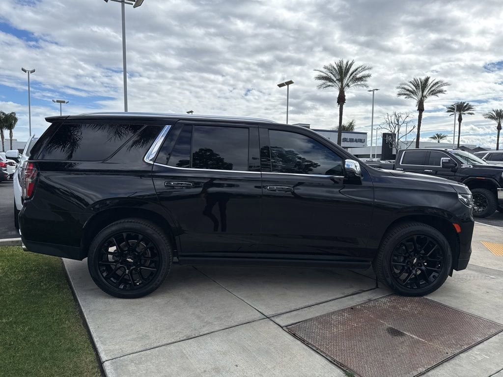 2022 Chevrolet Tahoe Premier photo 2