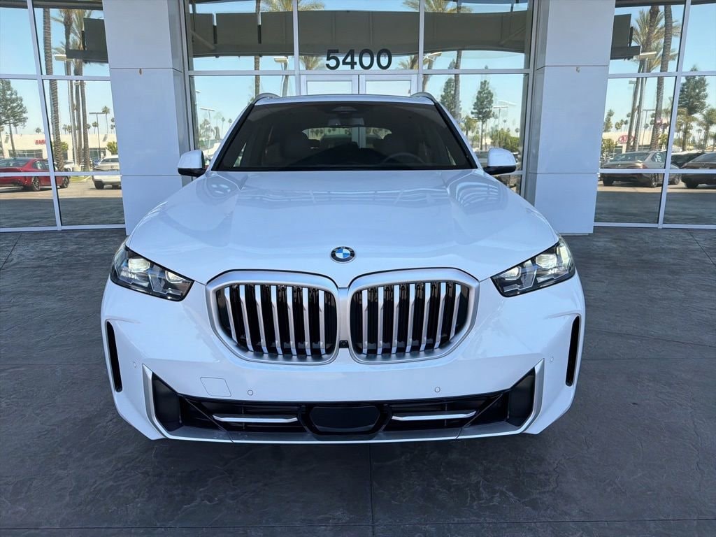 New 2026 BMW X5 sDrive40i SUV