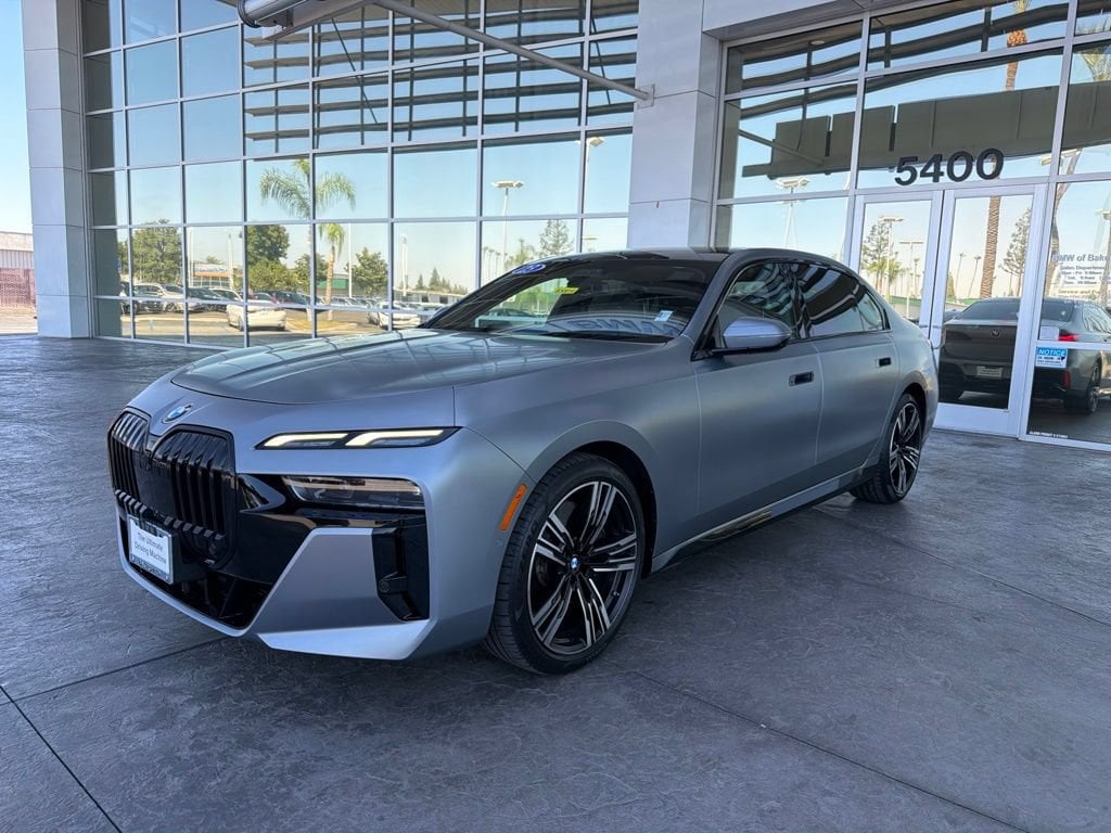 2023 BMW 7 Series 760i xDrive's photo