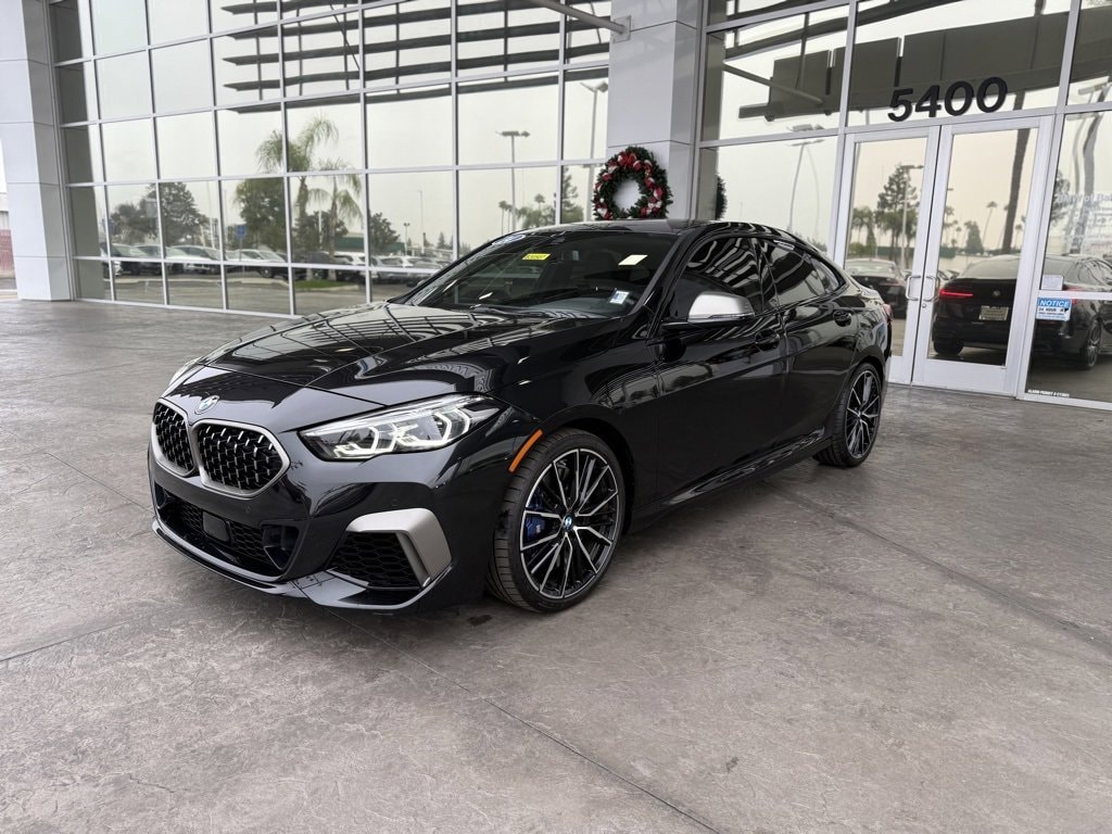 2024 BMW 2 Series M235i's photo