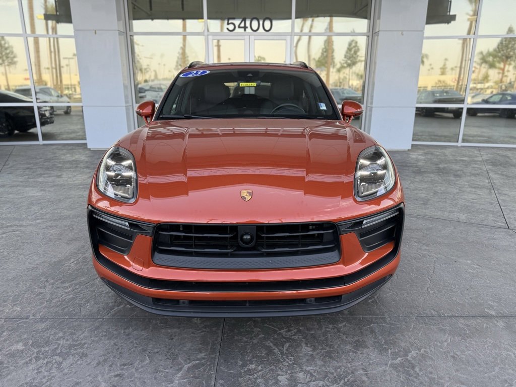 2023 Porsche Macan T photo 2