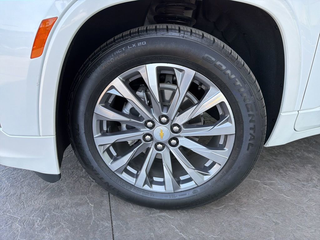 2023 Chevrolet Traverse Premier photo 5