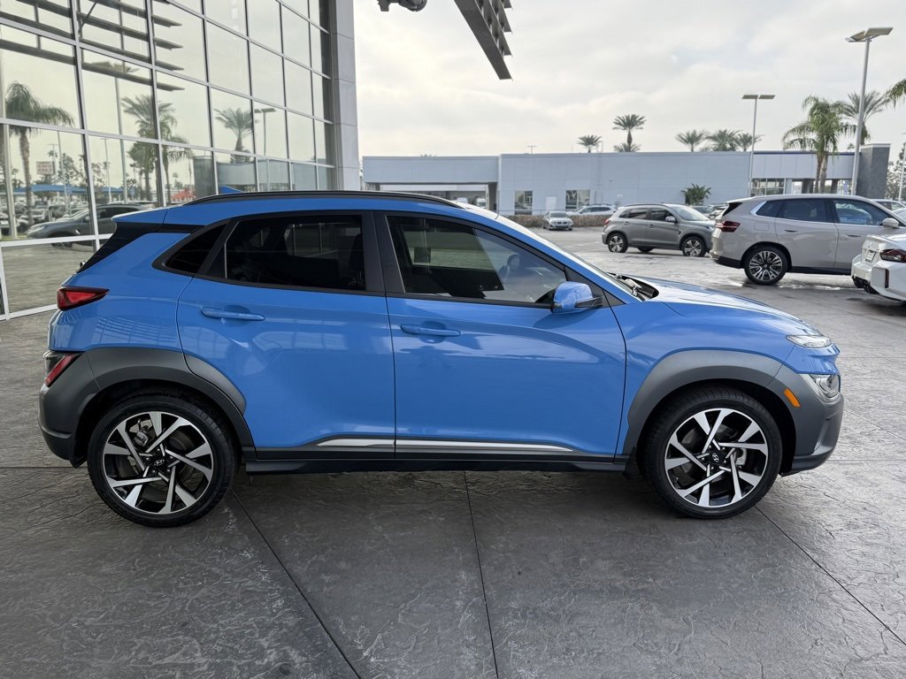 2022 Hyundai Kona Limited photo 3