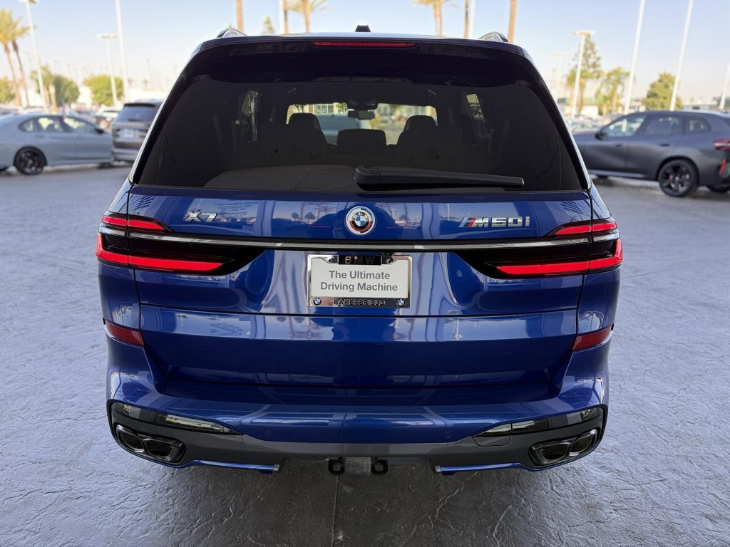2023 Bmw X7 M60i photo 4