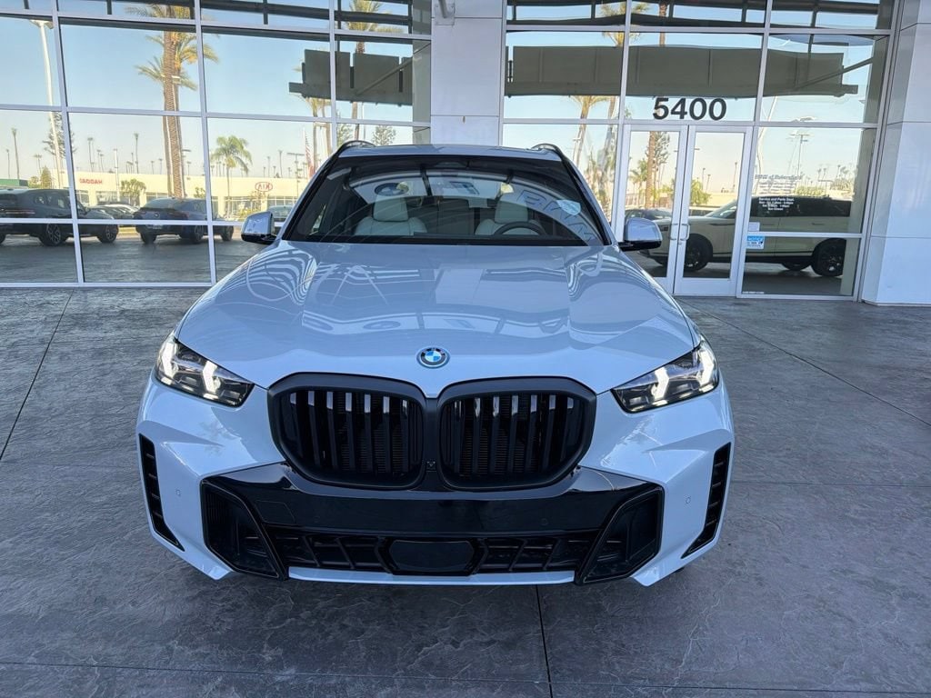 New 2026 BMW X5 xDrive50e SUV