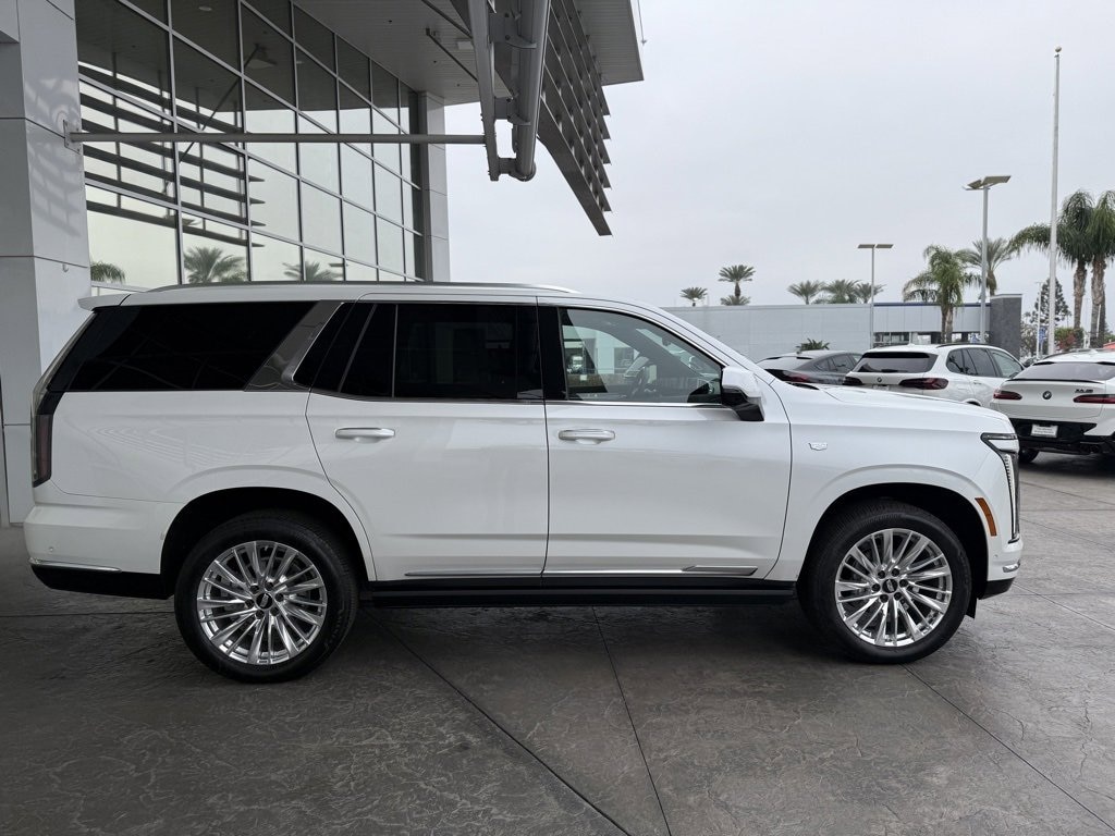 Used 2025 CADILLAC Escalade 4WD Premium Luxury SUV