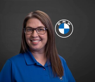 Staff member Amanda Dudonis from ID_1004d4bec9ad