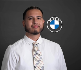 Staff member Miguel Martinez from ID_e5fe5cb52e3f