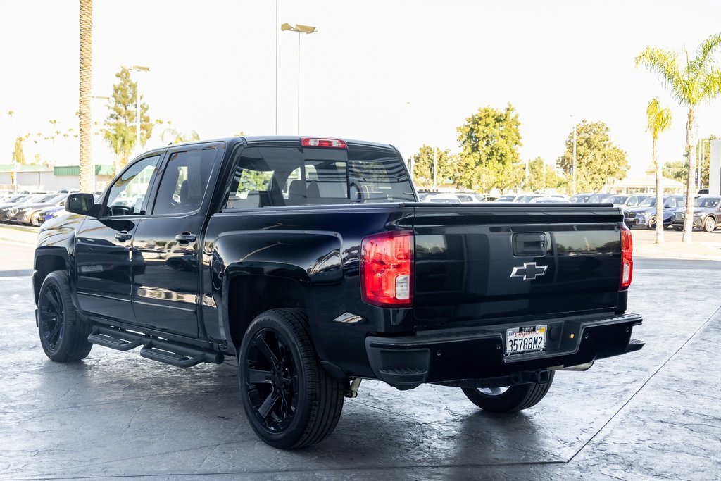 Used 2018 Chevrolet Silverado 1500 LTZ with VIN 3GCUKSEC2JG358921 for sale in Bakersfield, CA