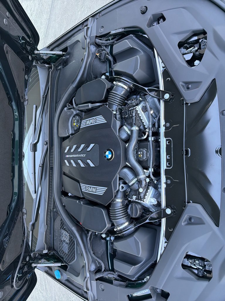 2026 BMW 8 Series M850i - Photo 23