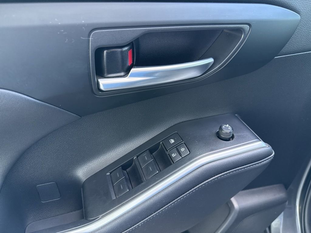 2023 Toyota Highlander XSE photo 5