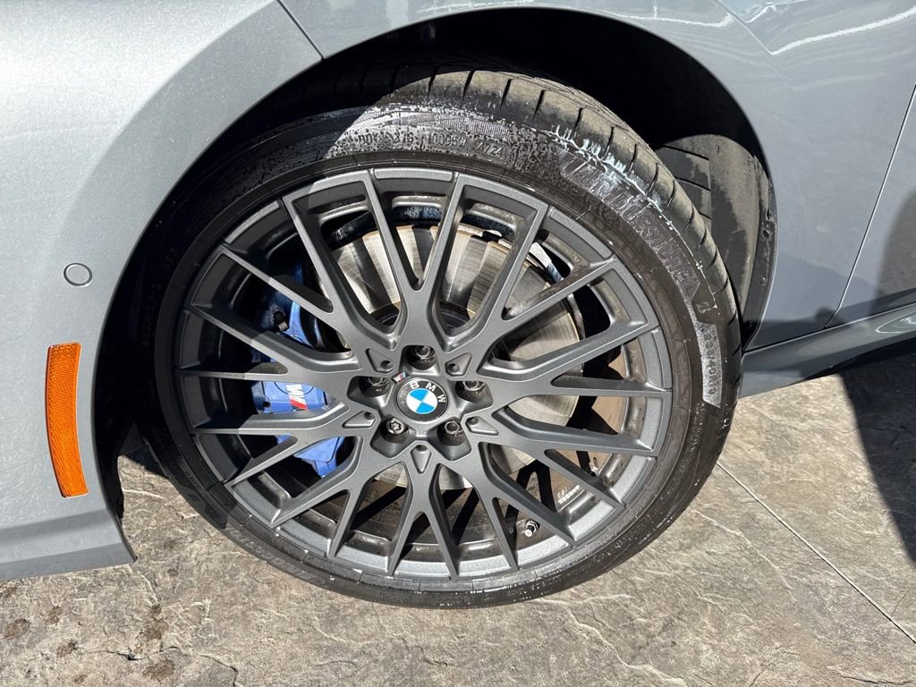 2025 BMW M235i M235 xDrive photo 4