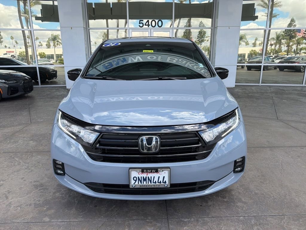 2024 Honda Odyssey Sport photo 2