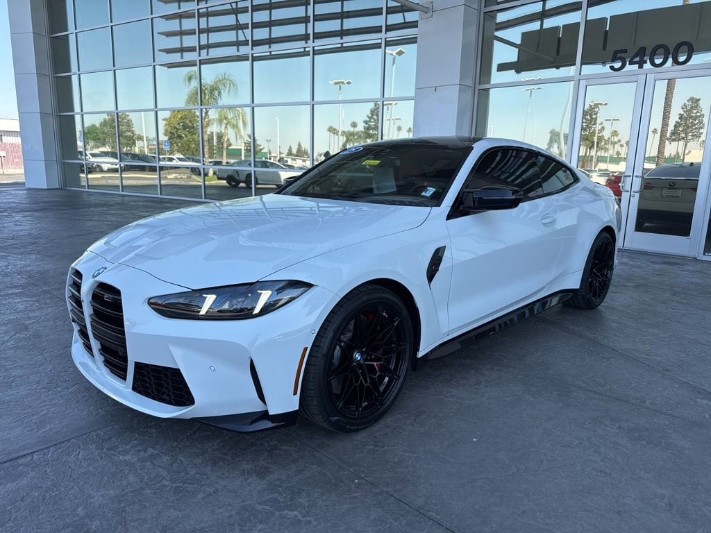 2025 BMW M4 Coupe 