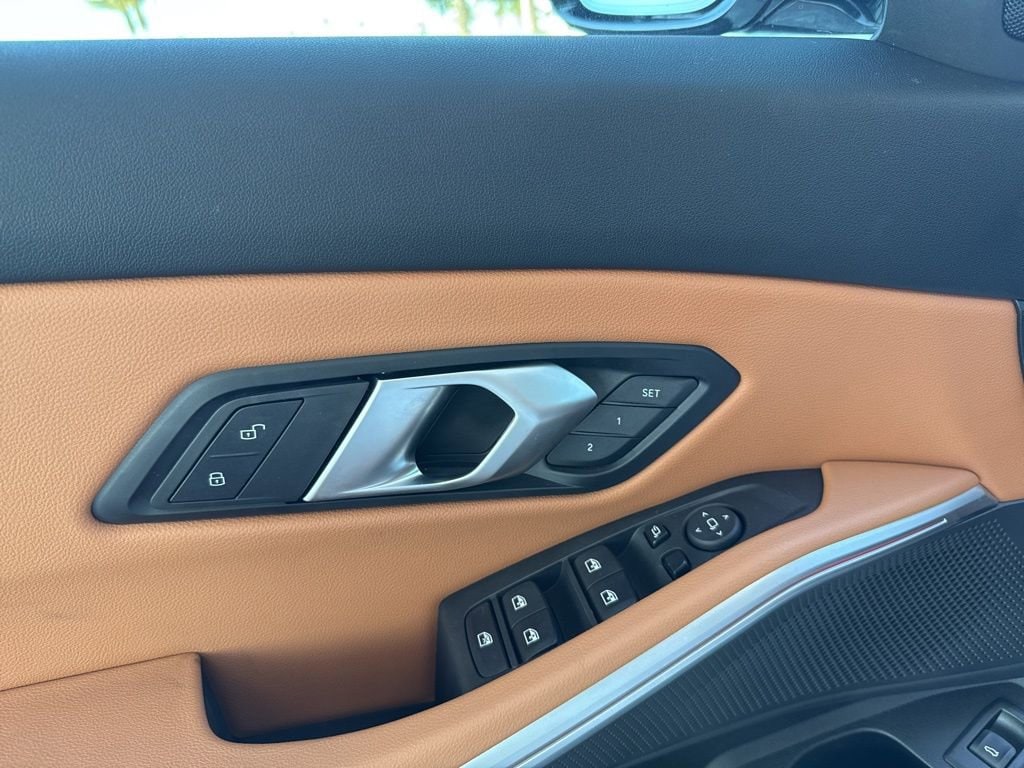 2024 BMW 330i 330i photo 6