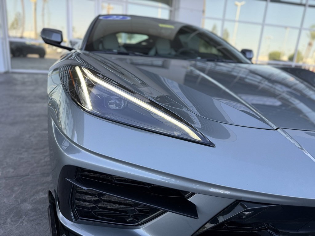 2022 Chevrolet Corvette Stingray 2LT photo 3