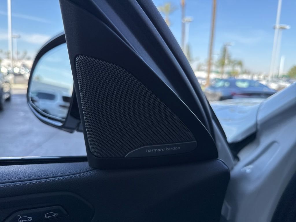 2023 BMW X6 xDrive40i photo 5