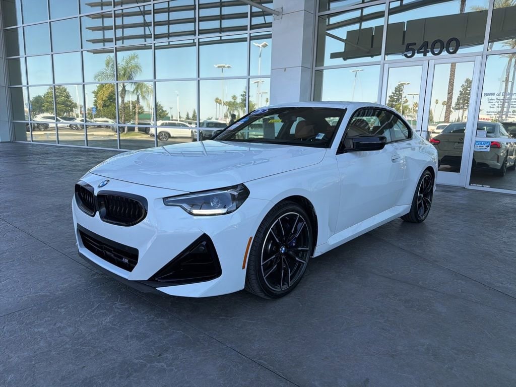 2026 BMW 2 Series M240i xDrive Coupe's photo