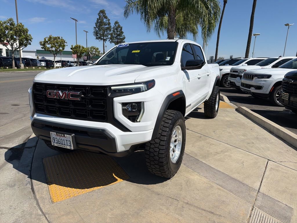 2023 GMC Canyon 2WD Elevation Crew Cab Short Box's photo