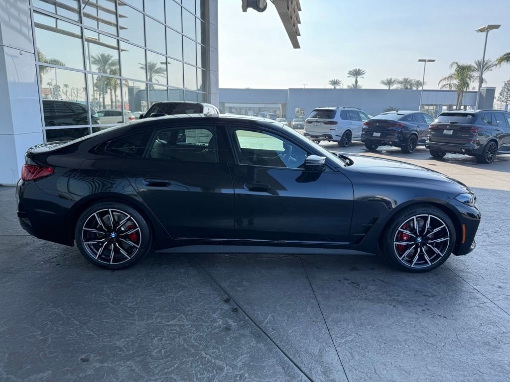 New 2026 BMW 4 Series M440i Coupe