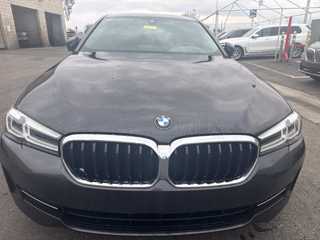 WBA53BH02MWX08263