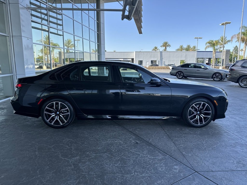 2025 Bmw 740i xDrive photo 3