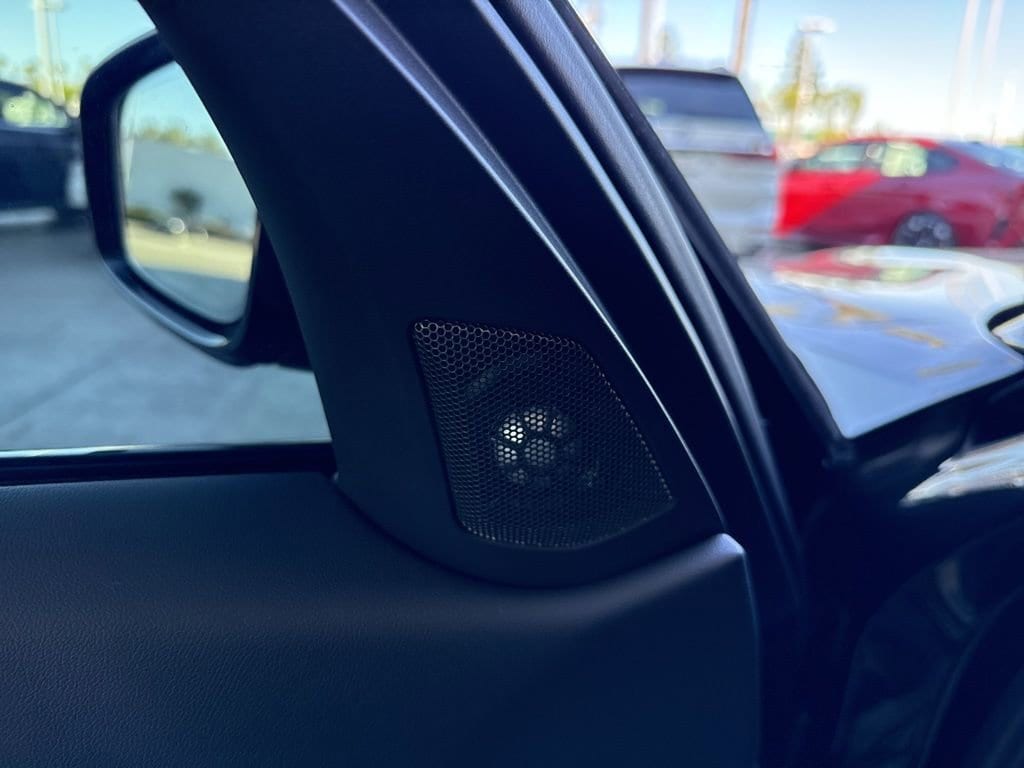 2023 BMW M340i M340i photo 6