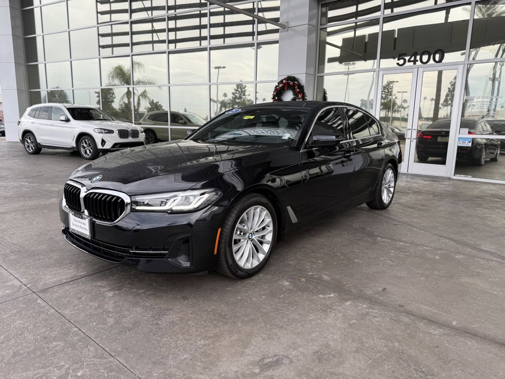 2023 BMW 5 Series 530i's photo