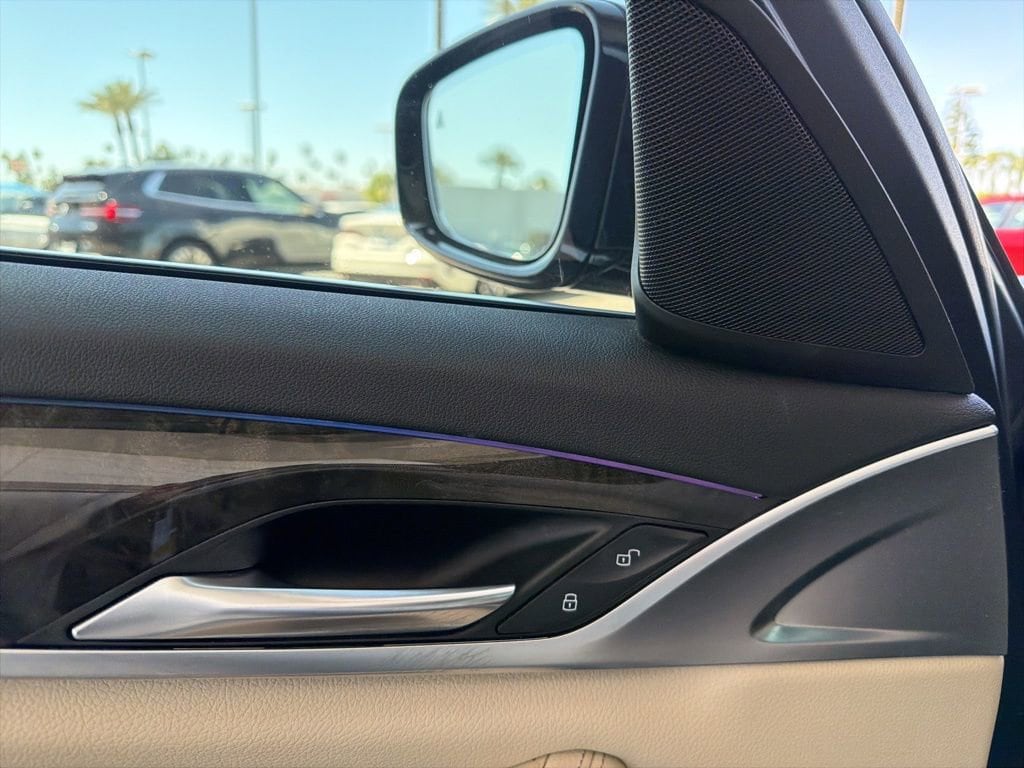 2019 BMW 540i 540i photo 5