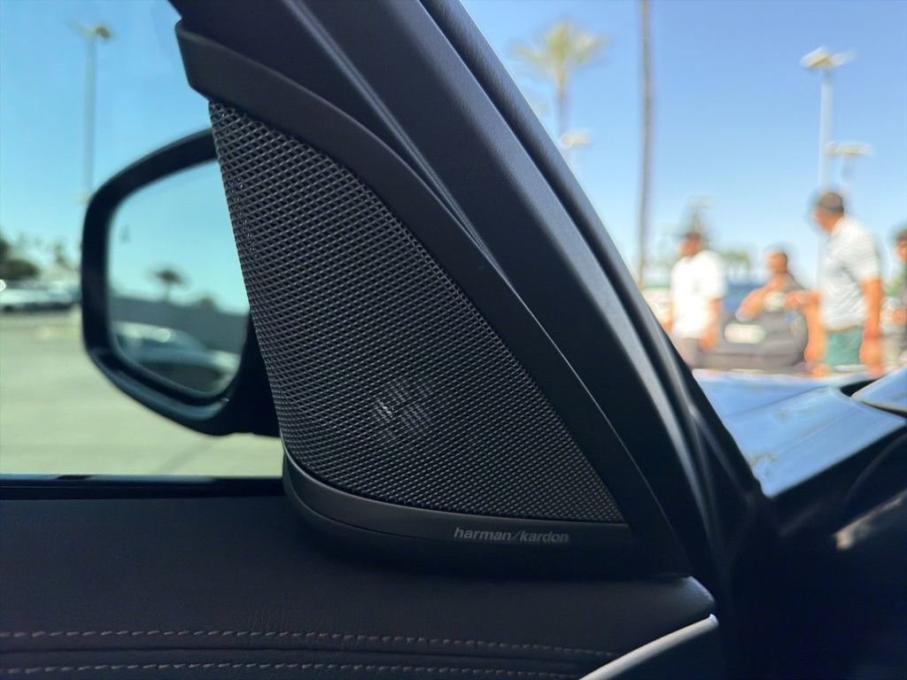 2023 BMW M550i M550i xDrive photo 6