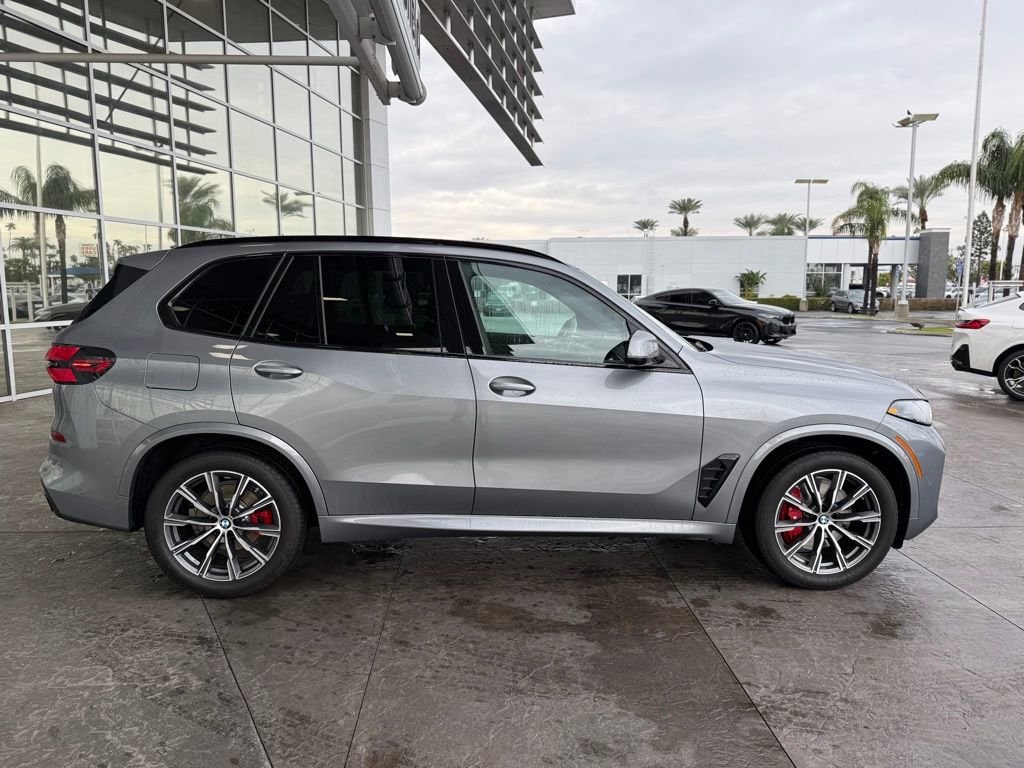 2026 BMW X5 xDrive40i photo 2