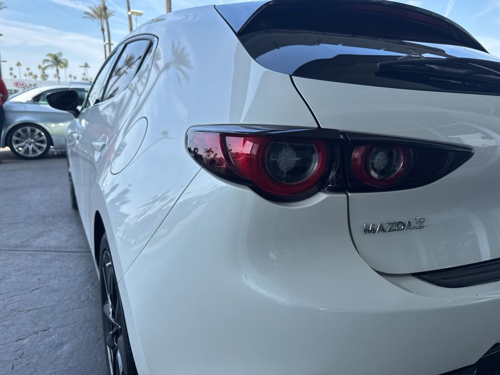 2025 Mazda Mazda3 Hatchback 2.5 S Premium photo 5