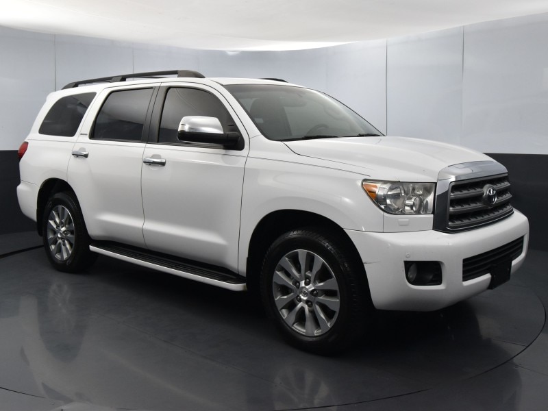 Used 2015 Toyota Sequoia Limited with VIN 5TDKY5G11FS060467 for sale in Houston, TX