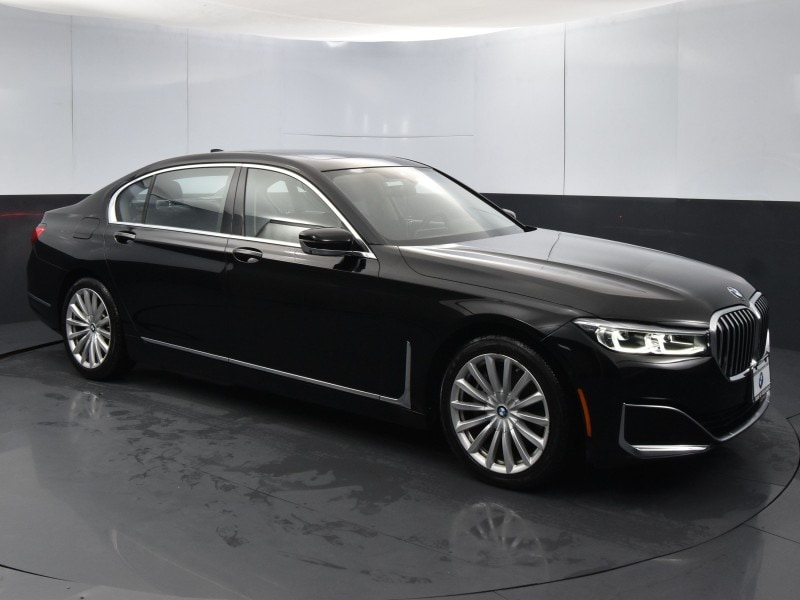 Used 2022 BMW 7 Series 740i with VIN WBA7T4C07NCH70453 for sale in Houston, TX