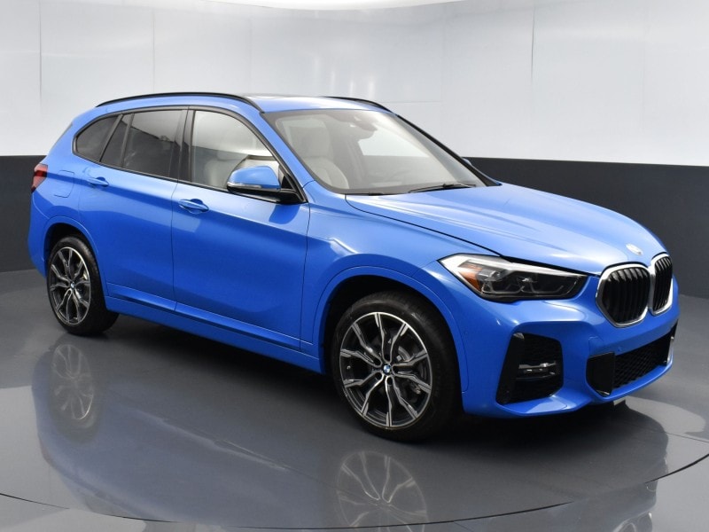 Used 2021 BMW X1 28i with VIN WBXJG7C00M5U13763 for sale in Houston, TX