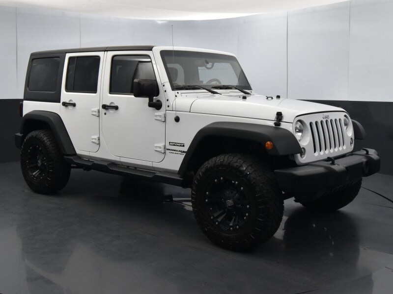 Used 2018 Jeep Wrangler JK Unlimited Sport S with VIN 1C4BJWDG9JL804717 for sale in Houston, TX