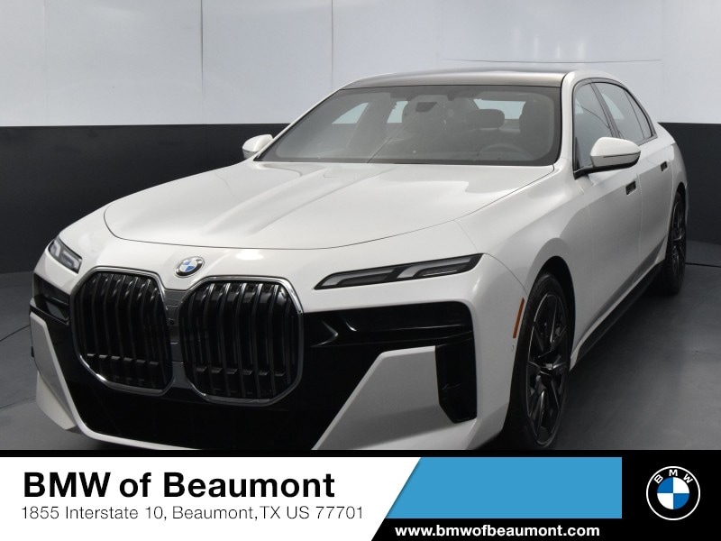 2023 BMW 7 Series 760i's photo