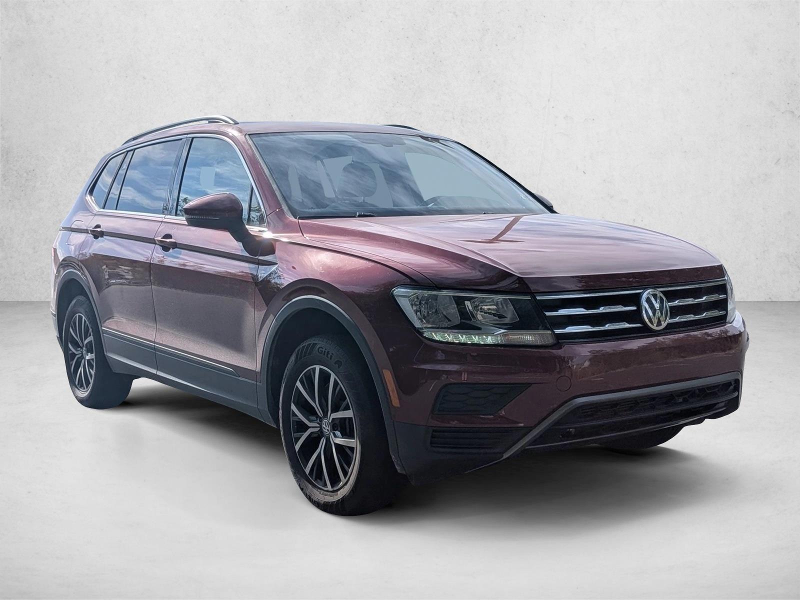 2019 Volkswagen Tiguan SE photo 3
