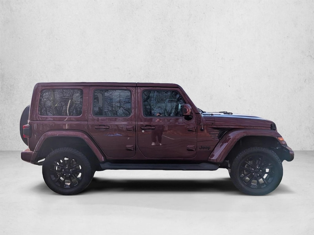 Used 2021 Jeep Wrangler Unlimited Sahara SUV